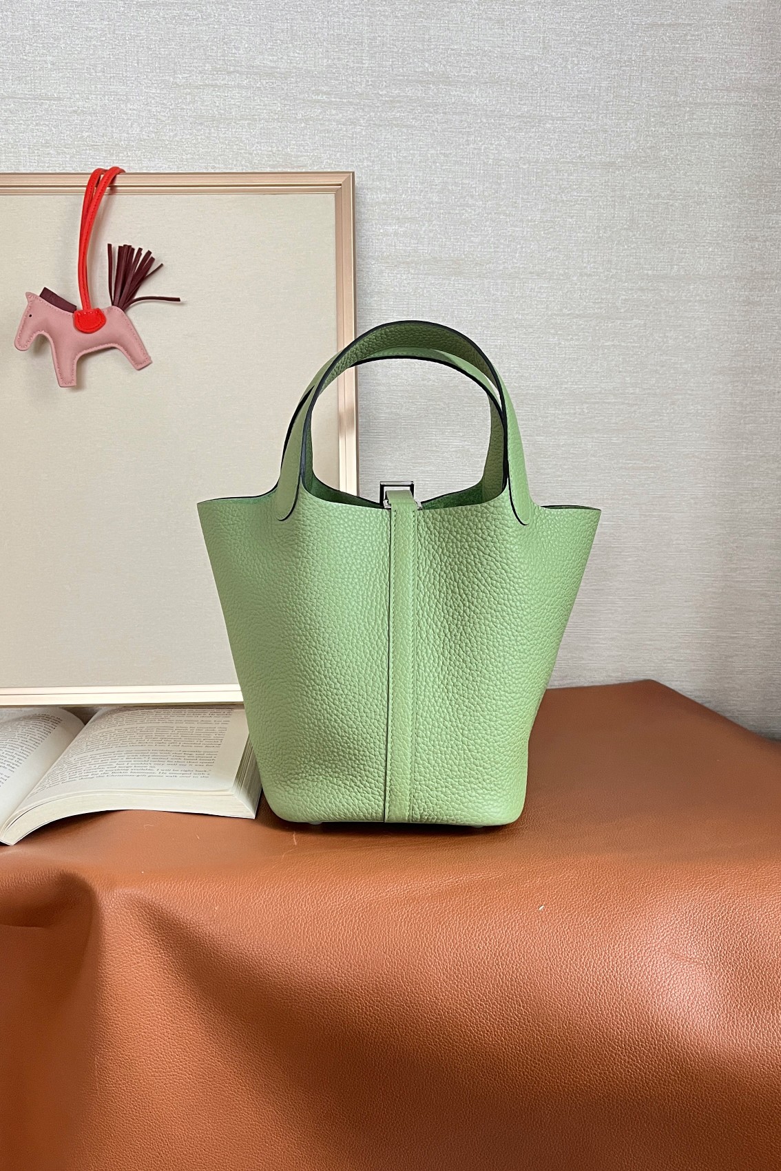 Hermès Picotin Lock 18 Vert Criquet in Clemence Leather