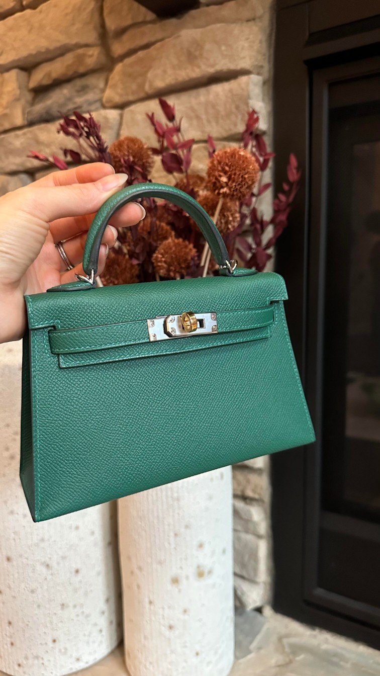 Hermès Mini Kelly 20 Vert Muyen in Epsom Leather
