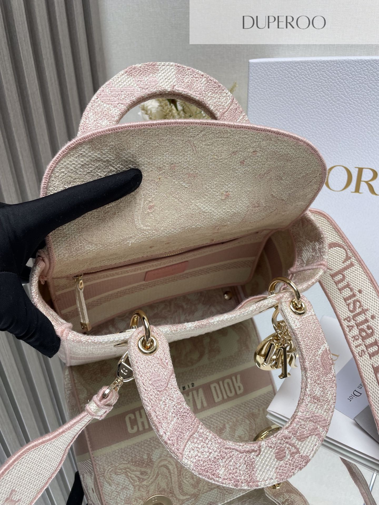 Dior Pink and White Lady D-Lite