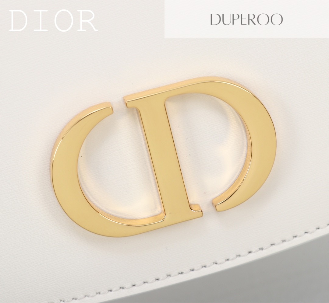 Dior 30 White Montaigne Avenue Bag