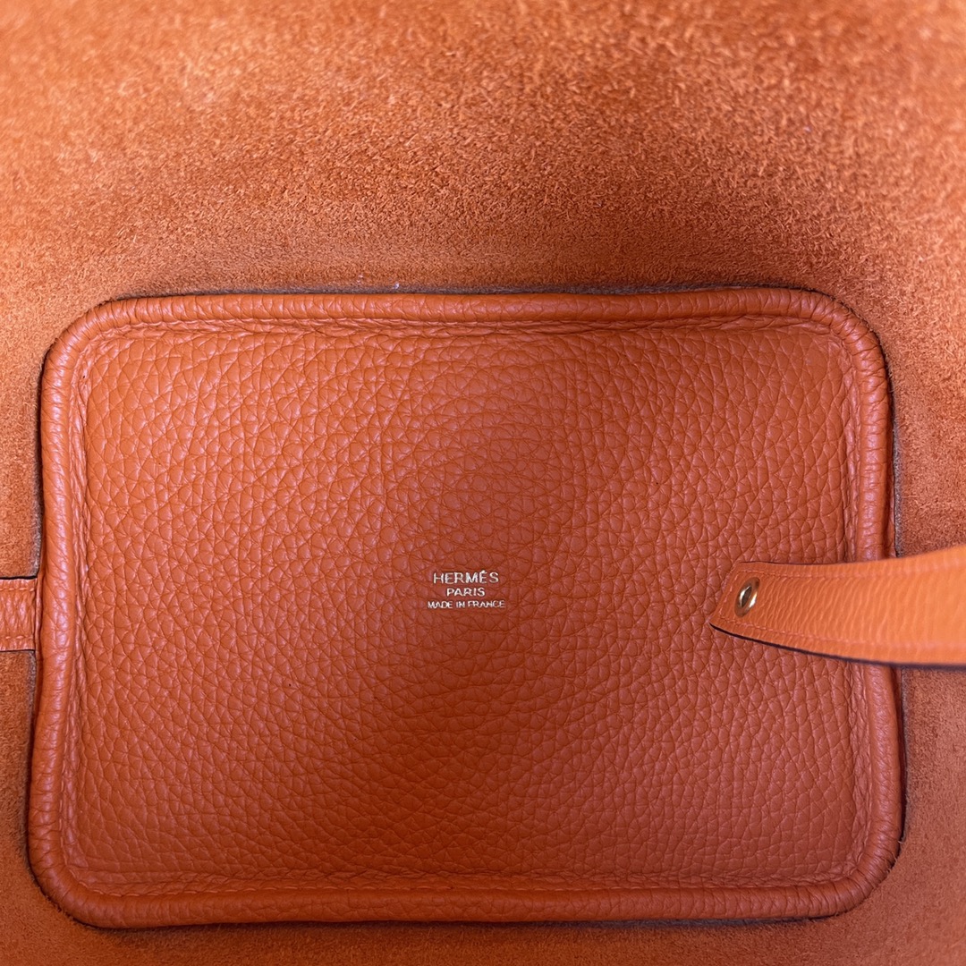 Hermès Picotin Lock 18 Apricot Taurillon Clemence Leather