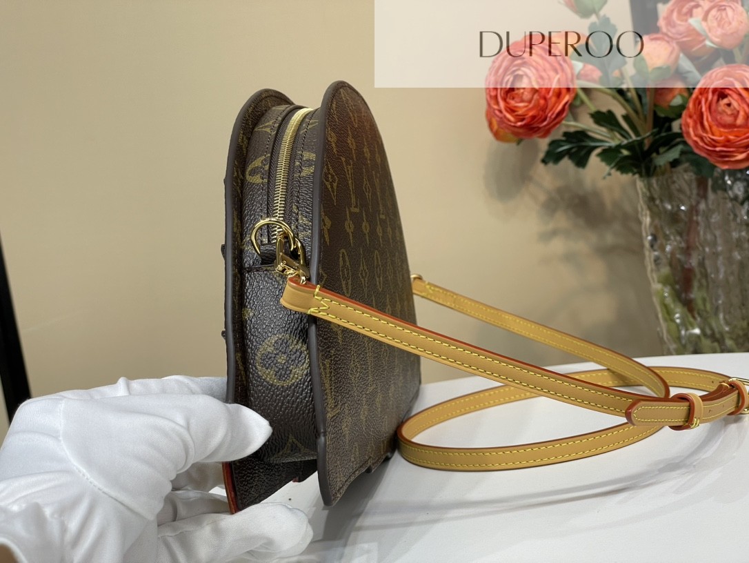 Louis Vuitton LV Fan monogram canvas